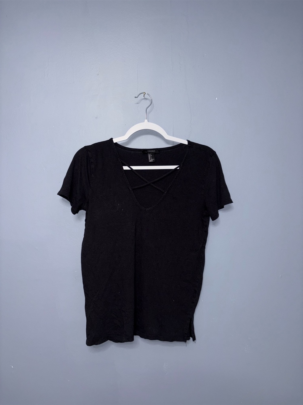 Forever 21 • Black Strap Tee